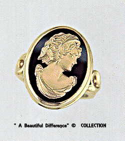 Gold Cameo on Black Onyx Gold Ring